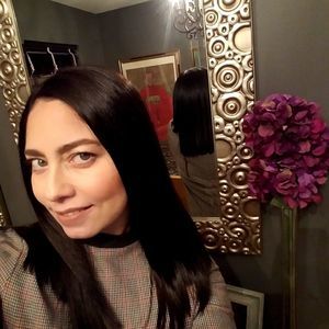 Meet your Posher, Andrea